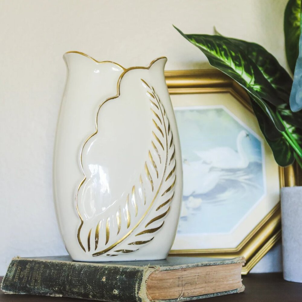Vintage Cream and Gold Flower Vase